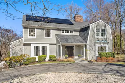 177 Deerfield Lane N, Pleasantville, NY 10570 - Photo 1