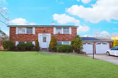 19 University Heights Drive, Stony Brook, NY 11790 - Photo 1