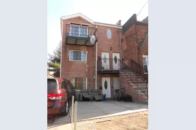 4172 De Reimer Avenue, Bronx, NY 10466 - Photo 1