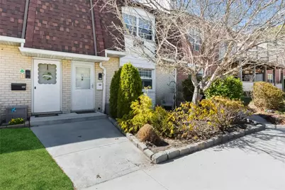 10 Glen Hollow Drive #C54, Holtsville, NY 11742 - Photo 1
