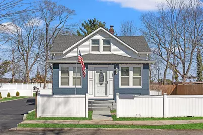 6 Duffy Court, Central Islip, NY 11722 - Photo 1