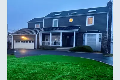 4 Bonnie Court, Merrick, NY 11566 - Photo 1