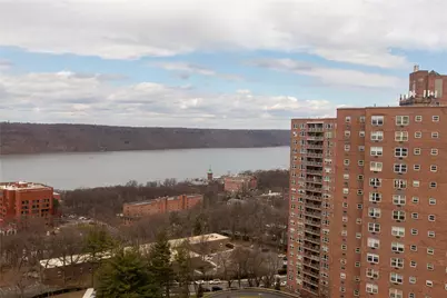 5800 Arlington Avenue #21A, Bronx, NY 10471 - Photo 1