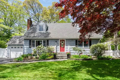 7 Mayflower Court, Centerport, NY 11721 - Photo 1