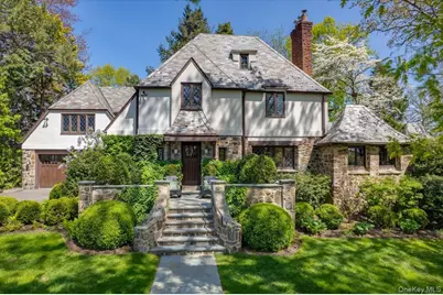 6 Shore Drive, Larchmont, NY 10538 - Photo 1