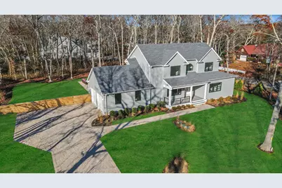 1745 Stars Road, East Marion, NY 11939 - Photo 1