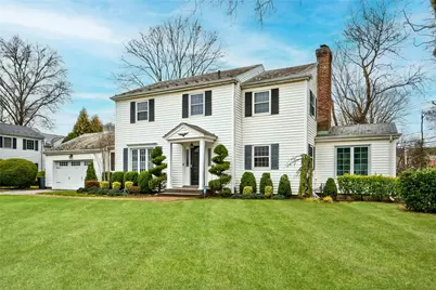 30 Borglum Road, Manhasset, NY 11030 - Photo 1