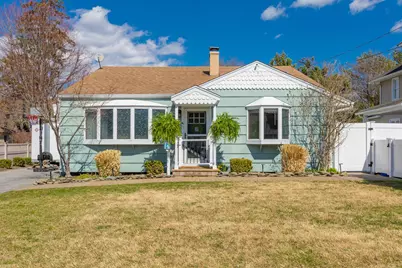 33 Community Road, Bay Shore, NY 11706 - Photo 1