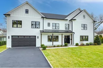 4 Manger Circle, Pelham, NY 10803 - Photo 1