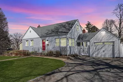 1 Underhill Avenue, Syosset, NY 11791 - Photo 1