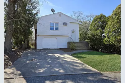 14 Uhl Street, Ronkonkoma, NY 11779 - Photo 1