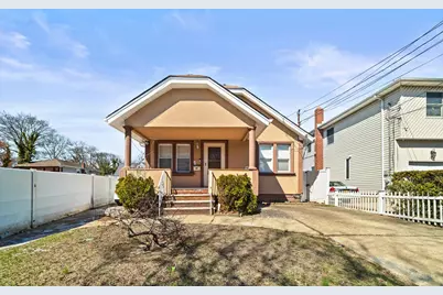 132 S Terrace Place, Valley Stream, NY 11580 - Photo 1