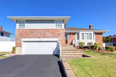 38 Pasadena Drive, Plainview, NY 11803 - Photo 1