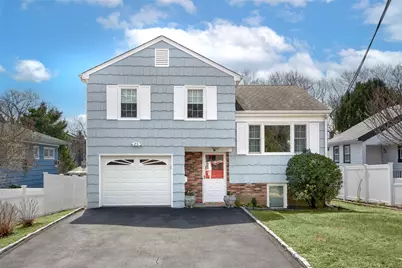 9 Bulkley Manor, Rye, NY 10580 - Photo 1