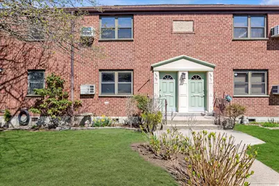 56-09 Douglaston Pkwy #1st Fl, Douglaston, NY 11362 - Photo 1