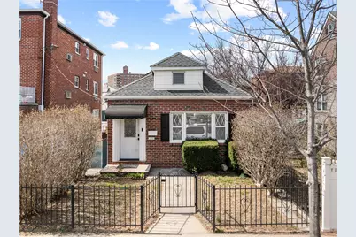 1555 Robertson Place, Bronx, NY 10465 - Photo 1