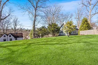 36A Ridgeview Avenue, White Plains, NY 10606 - Photo 1