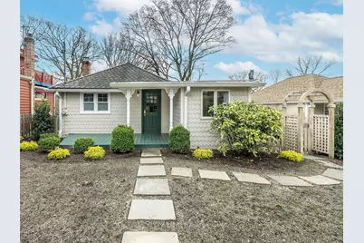 121 15th Avenue, Sea Cliff, NY 11579 - Photo 1