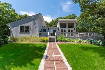 1 Monument Lane, East Hampton, NY 11937 - Photo 1