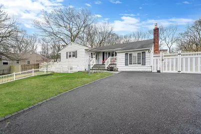 122 Ridgewood Avenue, Farmingville, NY 11738 - Photo 1