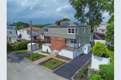 10 Ivy Place, Yonkers, NY 10701 - Photo 1