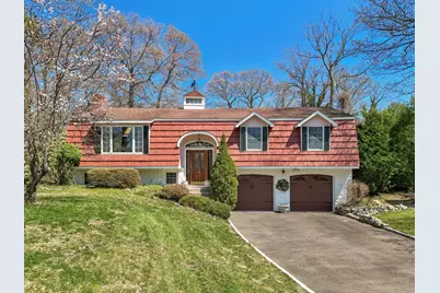 28 Greentree Court, Northport, NY 11768 - Photo 1