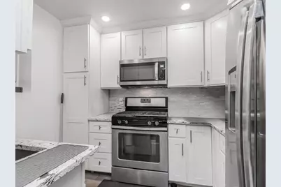 208 Centre Avenue #1J, New Rochelle, NY 10805 - Photo 1