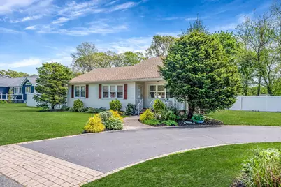 53 Abinet Court, Selden, NY 11784 - Photo 1