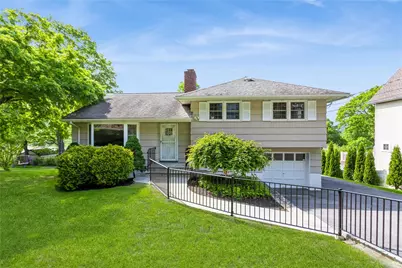 789 Warren Avenue, Thornwood, NY 10594 - Photo 1