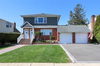 47 Manhattan Avenue, Westbury, NY 11590 - Photo 1