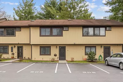 505 Chelsea Cove S, Hopewell Junction, NY 12533 - Photo 1