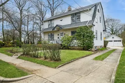 59 Remsen Street, Lynbrook, NY 11563 - Photo 1