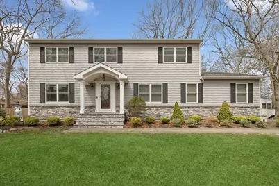 5 Gerta Court, Selden, NY 11784 - Photo 1