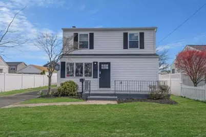 831 Keith Lane, West Islip, NY 11795 - Photo 1