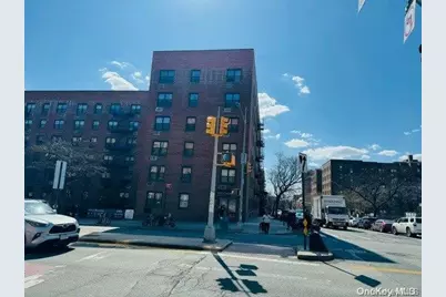 134-34 Franklin Avenue #4G, Flushing, NY 11355 - Photo 1