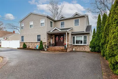 94 New Hampshire Avenue, Massapequa, NY 11758 - Photo 1