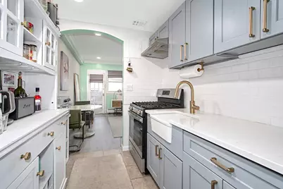 2241 Palmer Avenue #1R, New Rochelle, NY 10801 - Photo 1