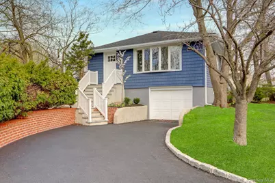 1580 Little Whaleneck Road, Merrick, NY 11566 - Photo 1