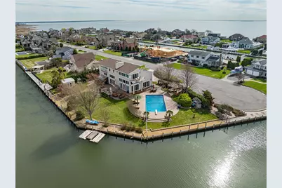 23 Sexton Drive, West Islip, NY 11795 - Photo 1