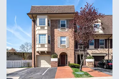 1328 Robin Lane #67U, Bayside, NY 11360 - Photo 1