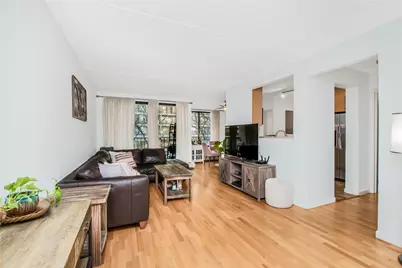 1155 Warburton Avenue #6G, Yonkers, NY 10701 - Photo 1