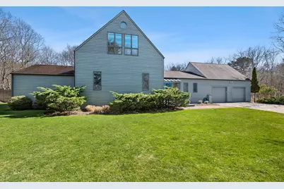 211 Red Dirt Road, East Hampton, NY 11937 - Photo 1