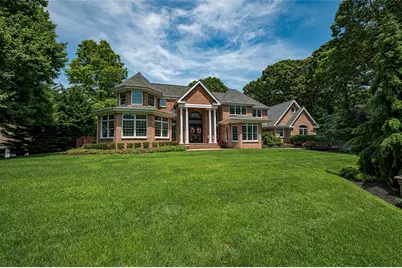 14 Eagle Landing, Mount Sinai, NY 11766 - Photo 1