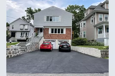 19 White Stone Place #1, New Rochelle, NY 10801 - Photo 1