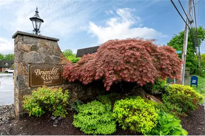 9-2 Briarcliff Drive S #2, Ossining, NY 10562 - Photo 1