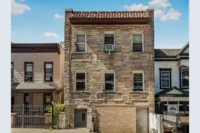 756 E 225th Street, Bronx, NY 10466 - Photo 1