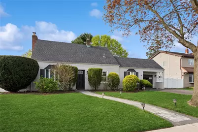 34 Chase Lane, Levittown, NY 11756 - Photo 1