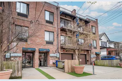 175-26 89th Avenue #D, Jamaica, NY 11432 - Photo 1