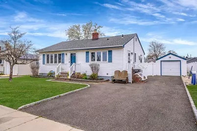 197 Arnold Avenue, West Babylon, NY 11704 - Photo 1