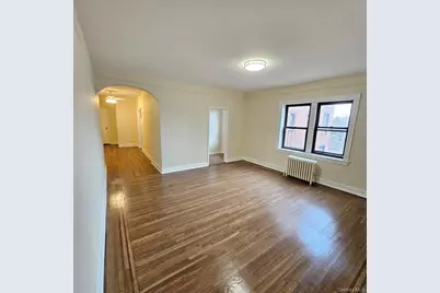 590 E 3rd Street #3H, Mount Vernon, NY 10553 - Photo 1